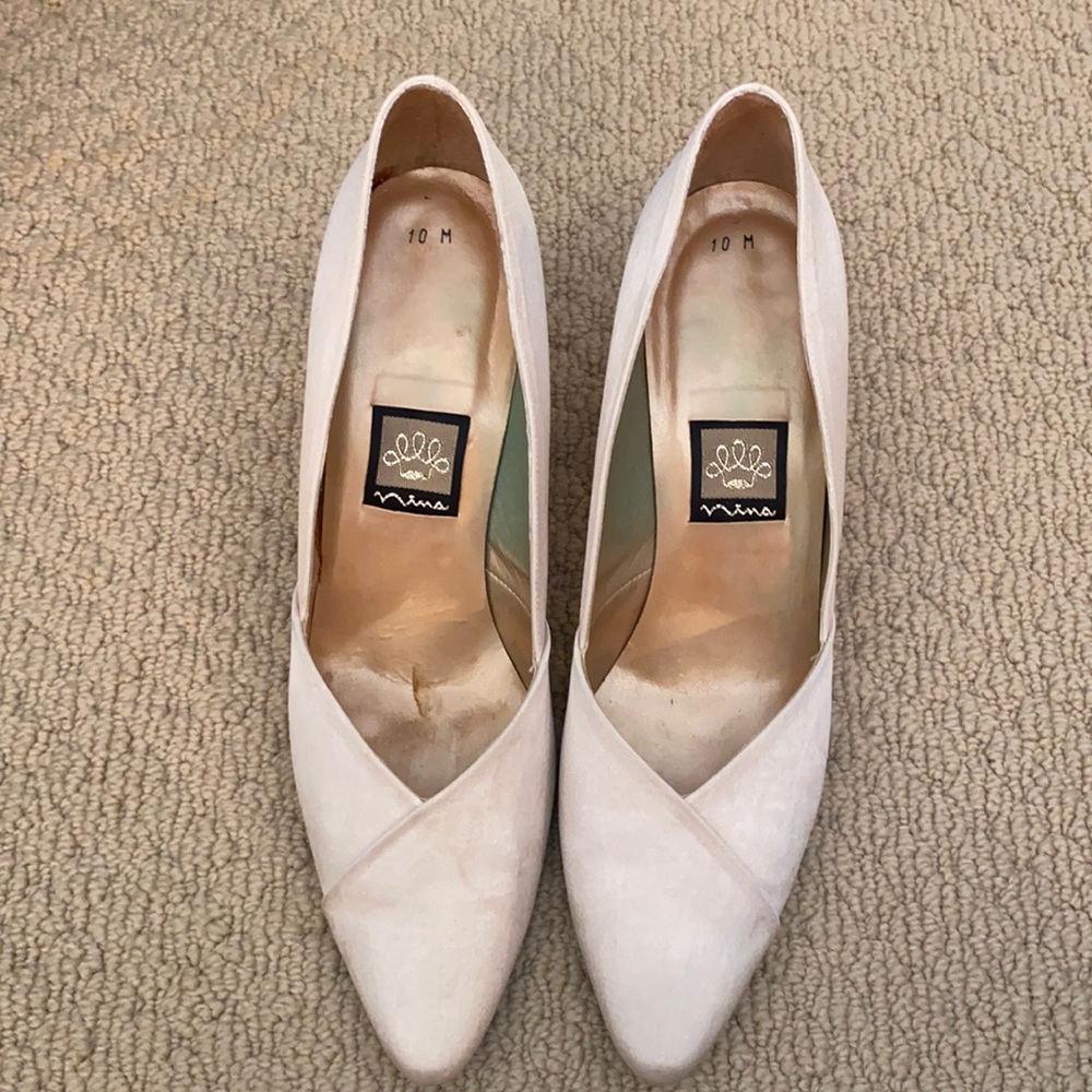 Nina Cream Medium Heels